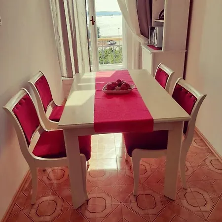Apartment App Obrovac In The Centre - With Amazing Sea View! Pula