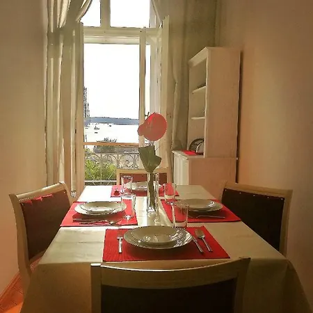 App Obrovac In The Centre - With Amazing Sea View! Lägenhet *
