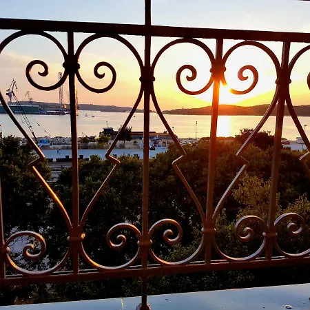 Daire App Obrovac In The Centre - With Amazing Sea View! *